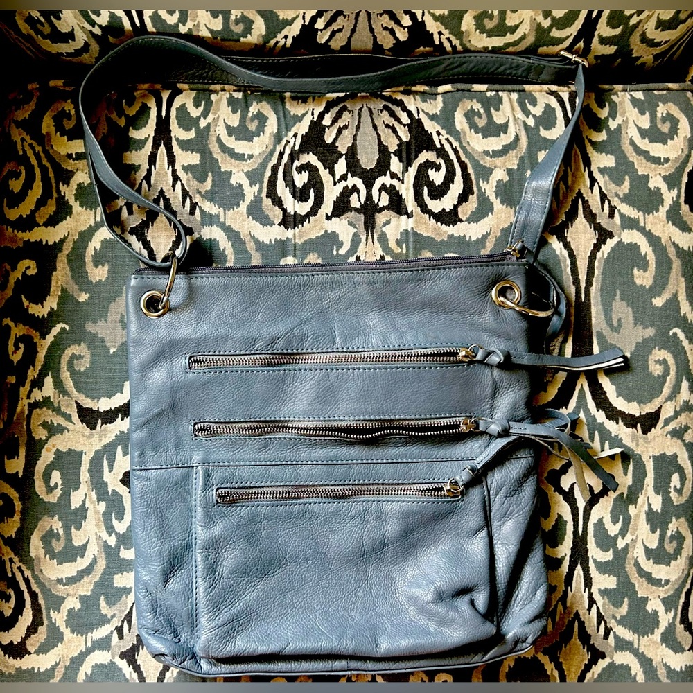 Great American leather works shoulder bag 100% leather color is bluish gray